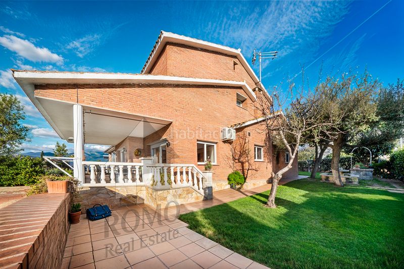 Foto 1ec1b618-2c8e-4d9c-a01c-ff23fd411259. Chalet con riscaldamento parcheggio in Ametlla del Vallès (L´)