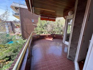Location Appartement  Carrer de les escoles pies. Exclusiva vivienda en la prestigiosa zona de sant gervasi – bona
