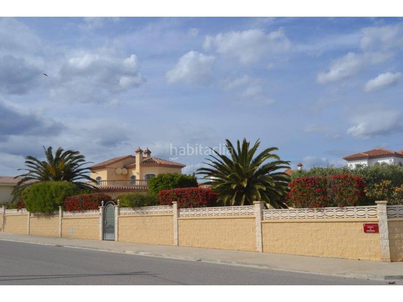 Foto 42c17323-6482-4390-bc64-4328cee9806b. Chalet  en venta en Centre Miami Platja