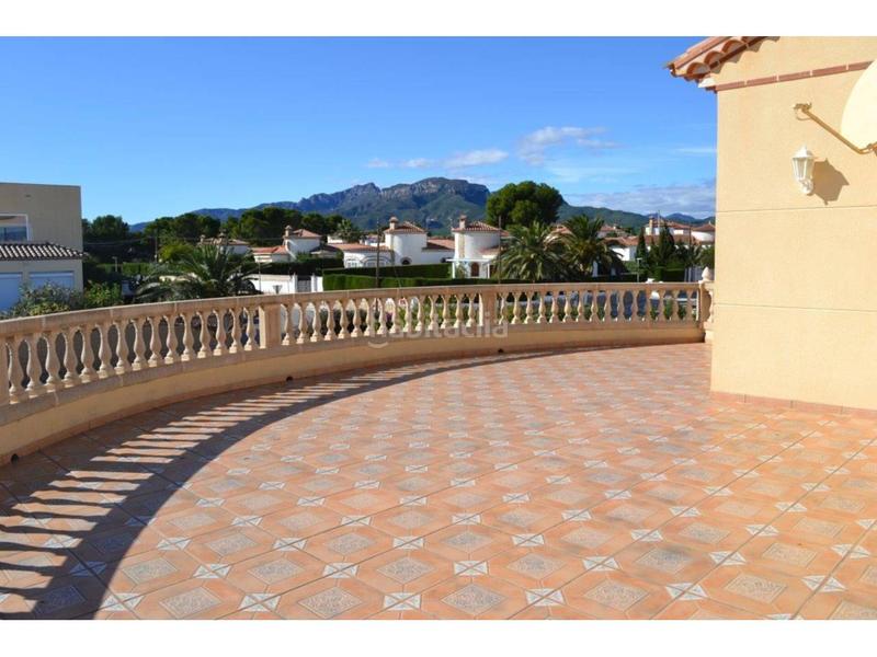 Foto b08801eb-e17f-406a-9d28-9487bd0db8cb. Chalet  en venta en Centre Miami Platja