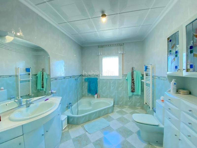 Foto dc934c26-60fe-4bc5-bede-349b6df719b3. Chalet  en venta en Centre Miami Platja