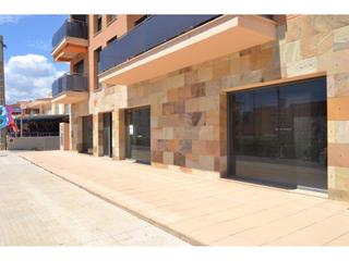Lloguer Local Comercial a Barcelona 52. Local comercial en venta en miami platja