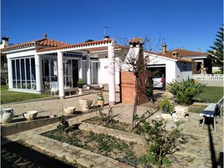 Chalet  Calle brussel-les. Chalet en la urbanizaci�n club montroig