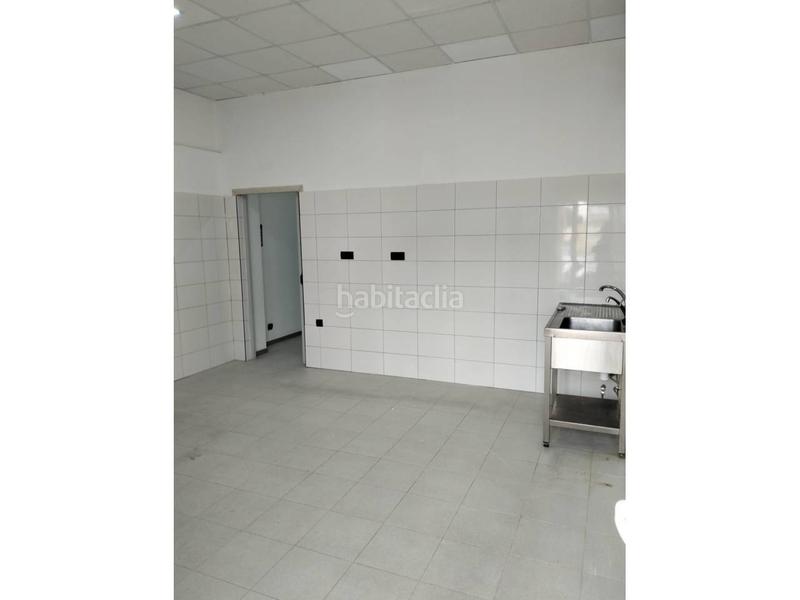 Foto 07eca77b-0bf1-4c4d-9579-5dc0b2ee37d5. Local commercial dans barcelona 64 dans Centre Miami Platja