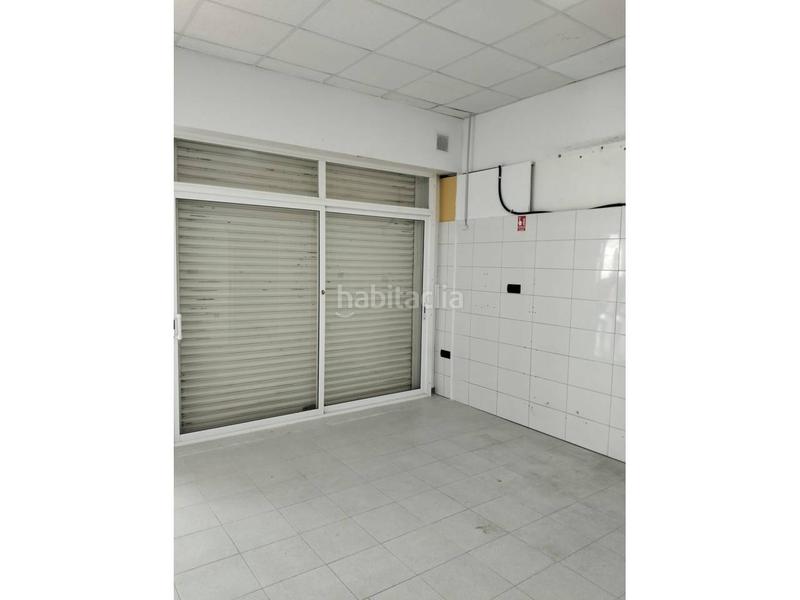 Foto 5c16def3-7b23-44d8-b38c-35a3e109daae. Local commercial dans barcelona 64 dans Centre Miami Platja