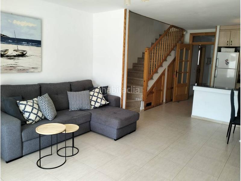 Foto 0fe4c316-04d6-4bfe-a542-db36853ea73f. Casa pareada zona tranquila en Platja de Mont-roig Mont-roig del Camp