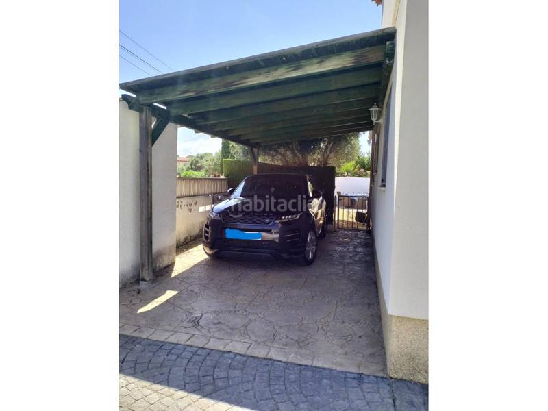 Foto 3f326389-d31b-4a7a-a43f-d7e25135d817. Casa pareada zona tranquila en Platja de Mont-roig Mont-roig del Camp