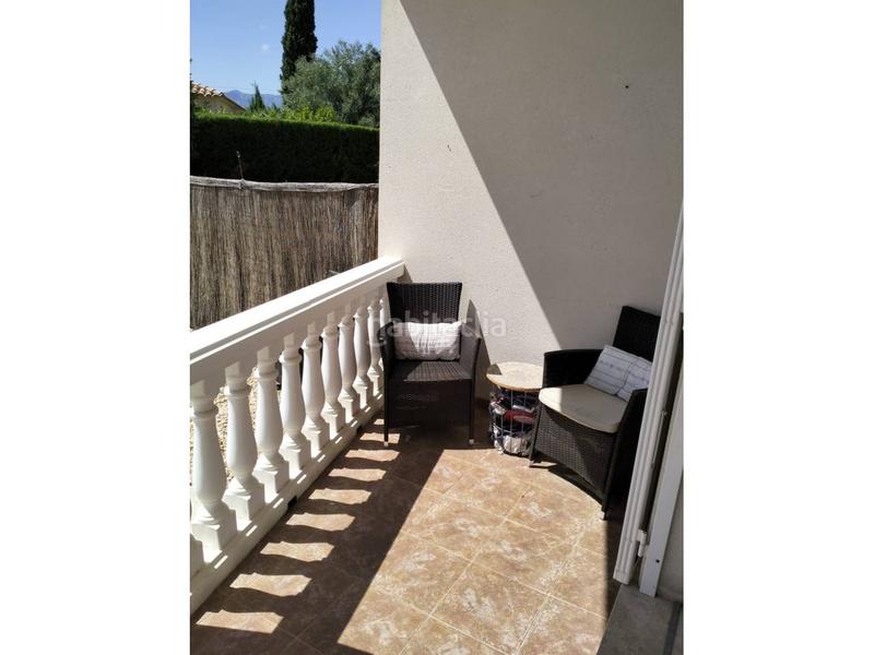 Foto fbb8b091-a954-4d90-9bc5-989199a1d09f. Casa pareada zona tranquila en Platja de Mont-roig Mont-roig del Camp