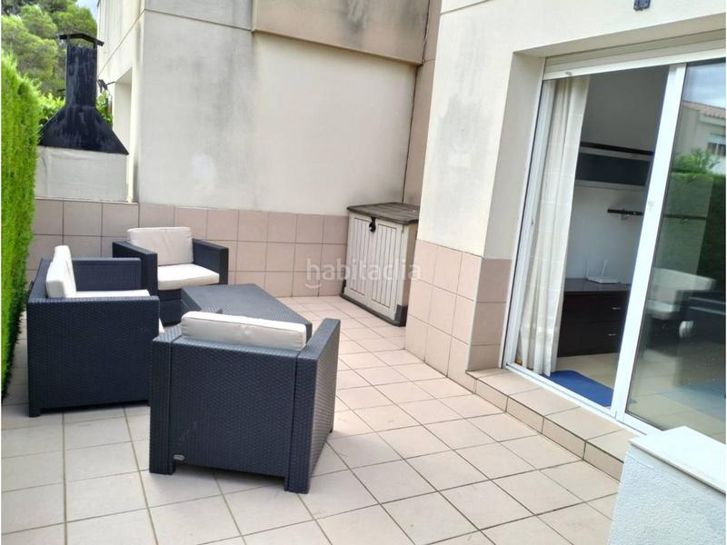 Foto 7c73c29d-8bfd-4448-9604-e49210b53143. Casa adosada zona tranquila en El Casalot Mont-roig del Camp