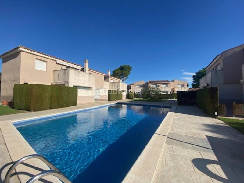 Foto da988aa7-c17f-41f8-bc20-ae8e369946ad. Casa adosada zona tranquila en El Casalot Mont-roig del Camp