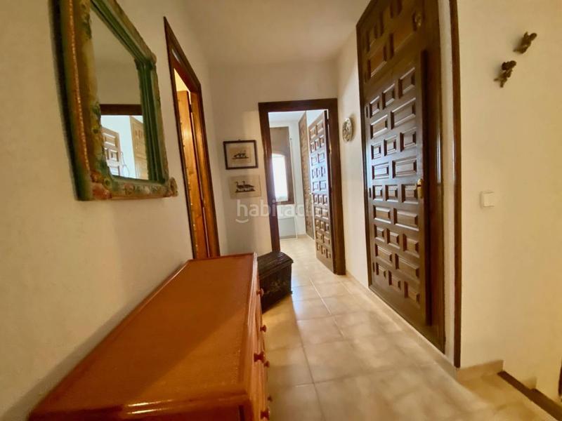Foto 5afffac1-6995-48cc-9c03-aa76a914d36c. Casa adosada adosado en primera línea de mar en Passeig Marítim Miami Platja