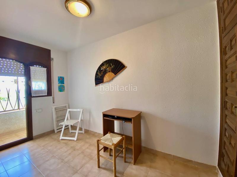 Foto 73eb0a78-3d82-4fea-aff5-ec39b0937cea. Casa adosada adosado en primera línea de mar en Passeig Marítim Miami Platja