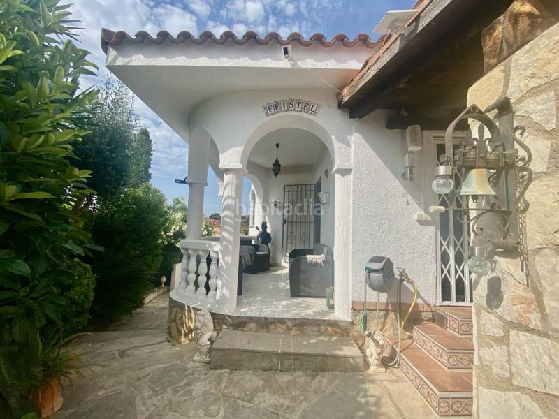 Foto 58a5e80f-57e5-4626-a8c7-e97b10bcfe25. Chalet con parcheggio in Platja de Mont-roig Mont-roig del Camp