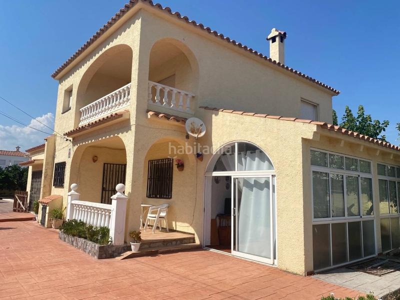 Foto 70034840-0e60-43bf-af67-9c7bee98435f. Xalet amb piscina a Platja de Mont-roig Mont-roig del Camp