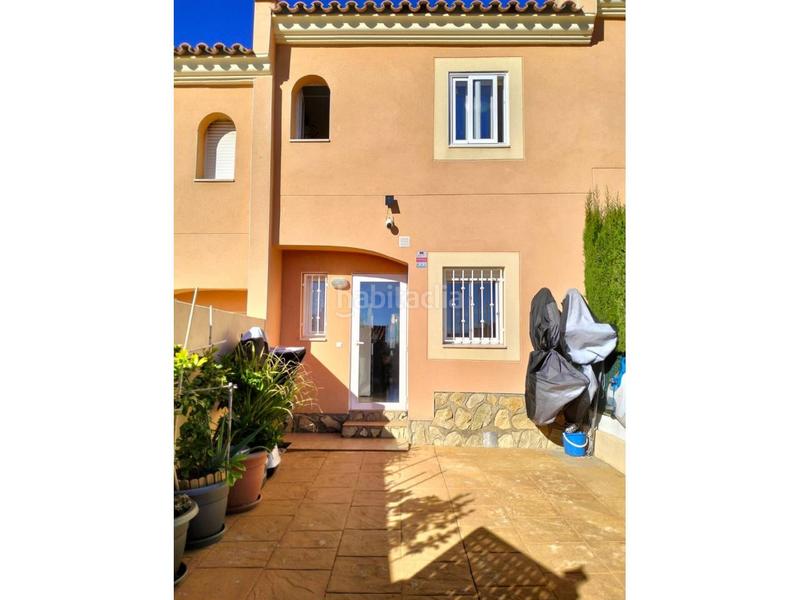 Foto 887b0871-fcfb-454c-b8f5-93224be1ef3b. Casa adosada zona tranquila en El Casalot Mont-roig del Camp