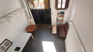 Location Local commercial  Carrer nou de la rambla. Local con altillo en poble sec