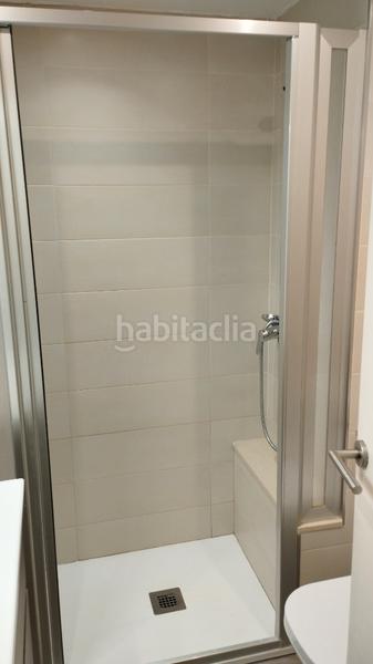 Foto b2e447aa-ca8b-491c-a81f-6b110428161c. Pis amb calefacció a Guinardó Barcelona