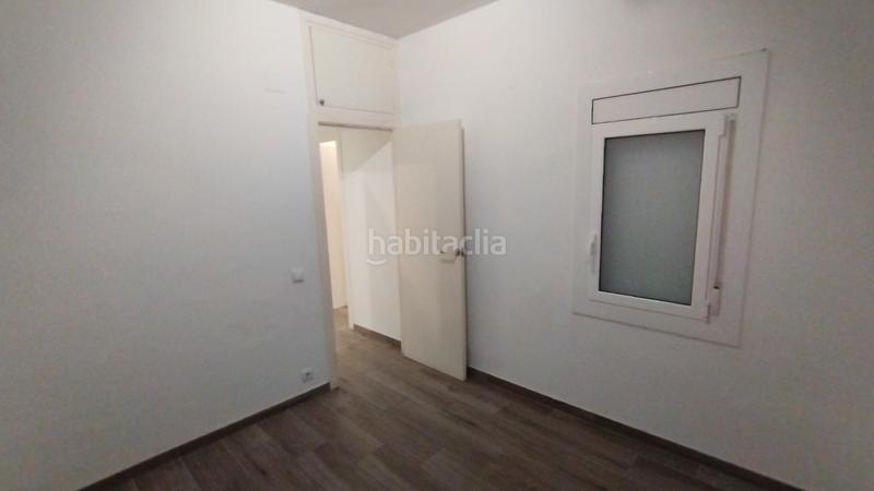 Foto e29de0fc-58d0-49ca-af91-044f8b188ab2. Pis amb calefacció a Guinardó Barcelona