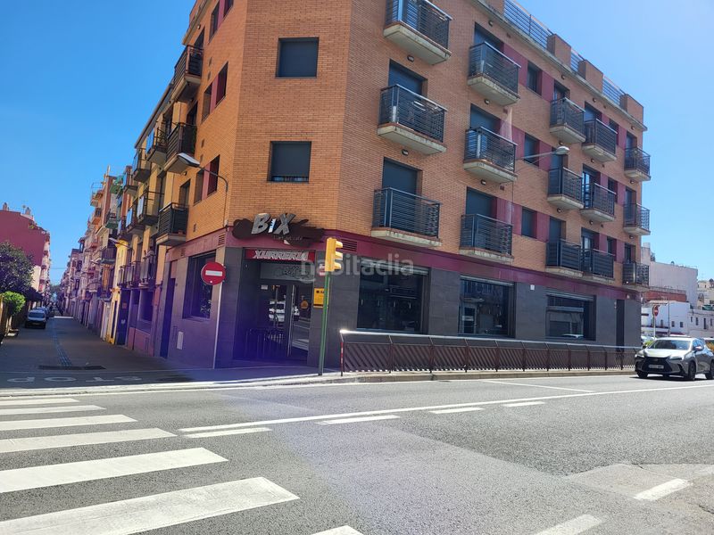 Foto ef66cfd5-d49a-42ee-8345-3ea32fcda123. Local comercial amb calefacció a Calella