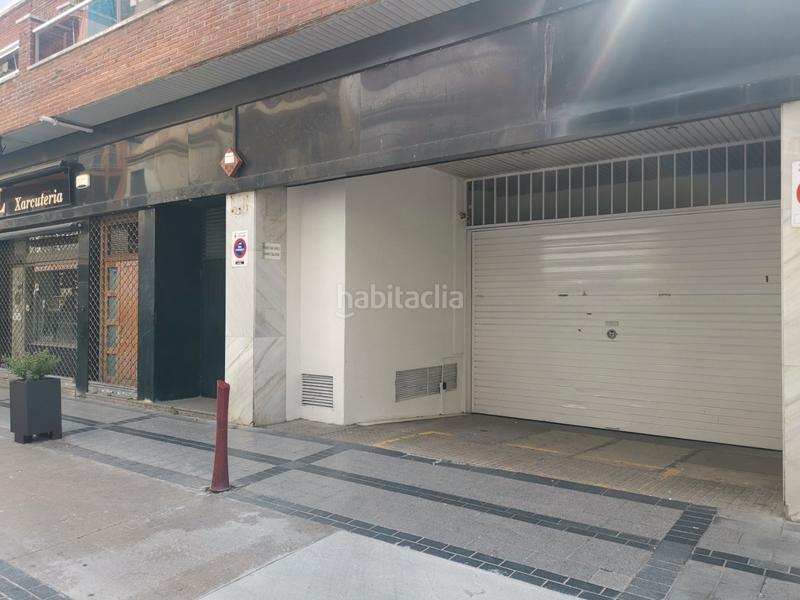 Foto e7da08b4-e1f4-4185-97c0-de41ecd0b5c8. Parking coche ocasión!!! pk en el centro en Calella