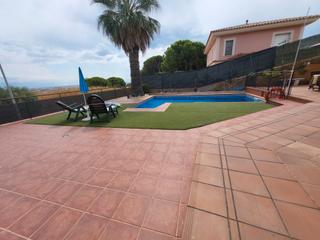 Maison à Calella. Especular casas con vistas al mar y piscina!!! a sólo 5 m del pu