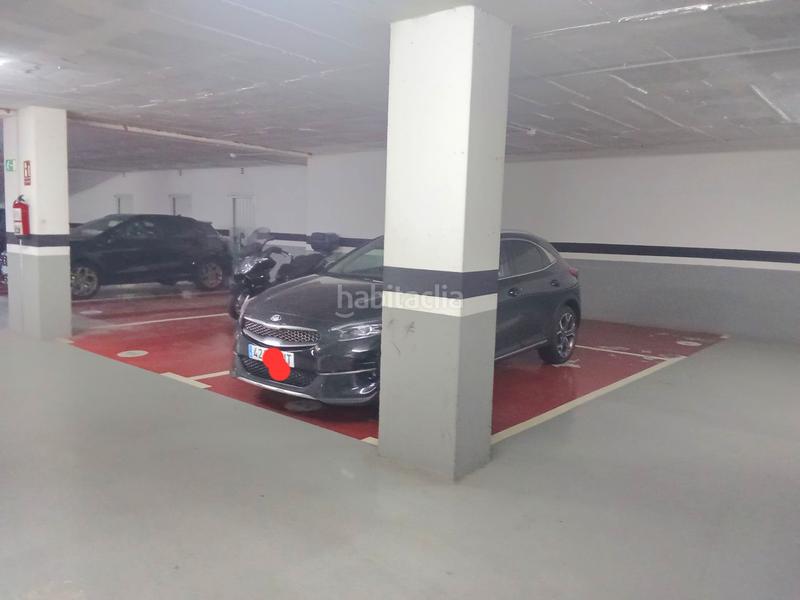 Foto 8845da6e-0ecd-4c37-a5dd-adbe5781ce4b. Parking coche plaza de aparcamiento en la riera capaspre!!!! plaza muy completa en Calella