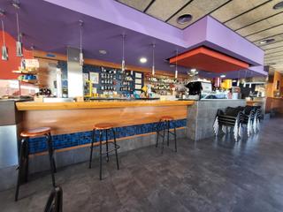 Lloguer Local Comercial a Calella. Ocasión!!!! excepcional cafeteria