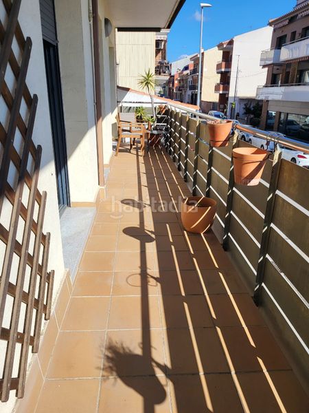 Foto fc7a41df-8d2a-4607-87bd-d83482c89418. Pis amb aparcament a Malgrat de Mar
