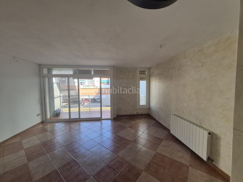 Foto df5d8296-ffdd-4e7d-92f2-c18552c5dd36. Pis amb calefacció a Centre Pineda de Mar