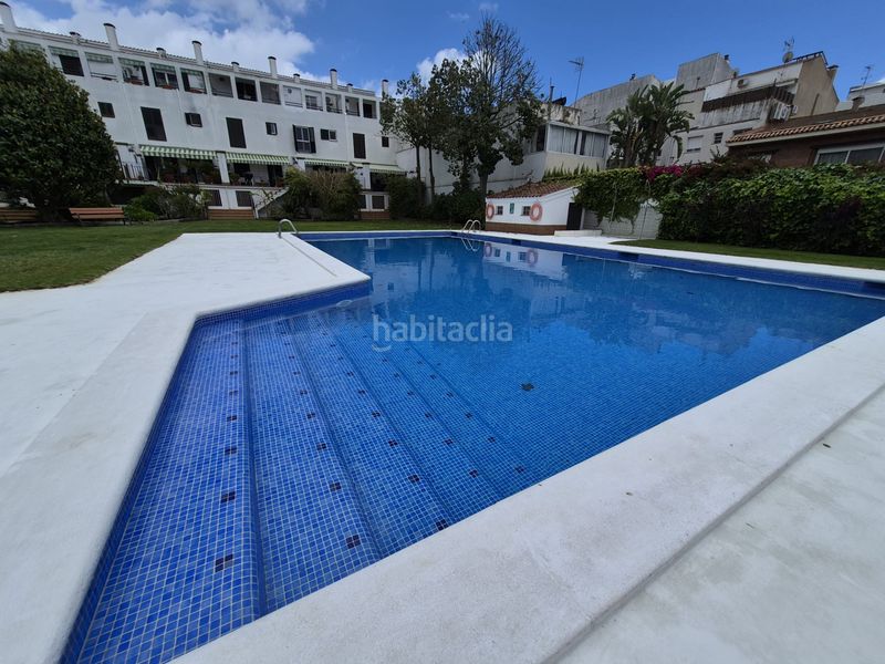 Foto 1ee0010c-81fd-4fb9-8358-e5d1cee9cf0d. Casa adossada amb xemeneia calefacció aparcament piscina a Calella