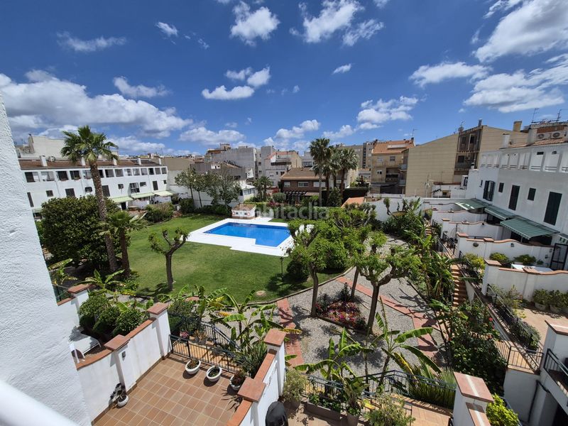 Foto 7ea82cbf-66f4-4313-8567-26a1dd9e3c8a. Casa adossada amb xemeneia calefacció aparcament piscina a Calella