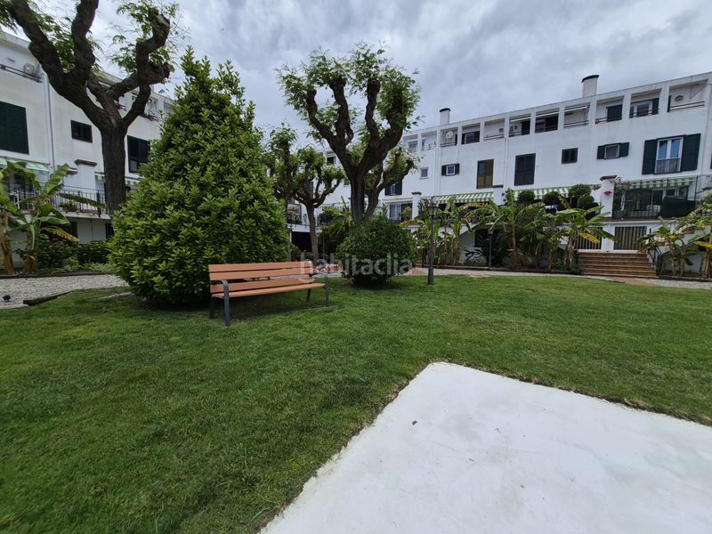 Foto f1014db4-7904-4106-966d-ee01406cb48e. Casa adossada amb xemeneia calefacció aparcament piscina a Calella