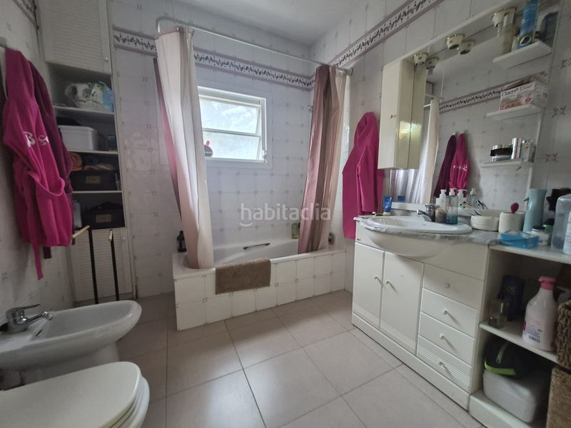 Foto a8301b1b-6b22-493f-afe7-8403919b2a53. Casa amb calefacció piscina a Calella
