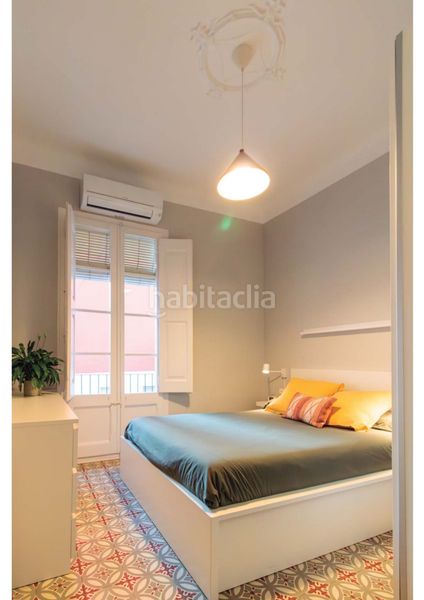 Foto 6cd941bb-c083-4792-9514-10e2d90de71f. Casa amb calefacció a Calella