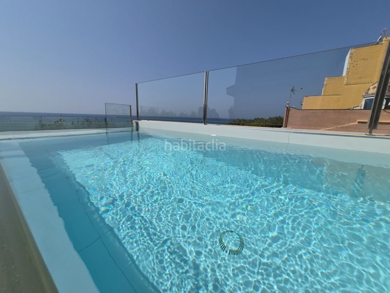 Foto d9a8c7b8-b0fe-4f59-b151-ec37be28405c. Àtic amb calefacció aparcament piscina a Calella