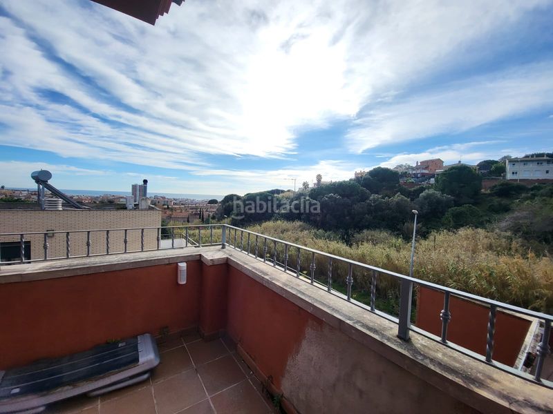 Foto f0ce577f-4506-49f9-acbe-2b7d2d6e25db. Casa con riscaldamento parcheggio piscina in Calella
