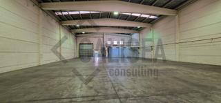 Rent Industrial building in Carrer priorat 8. Diafana para entrar!!!
