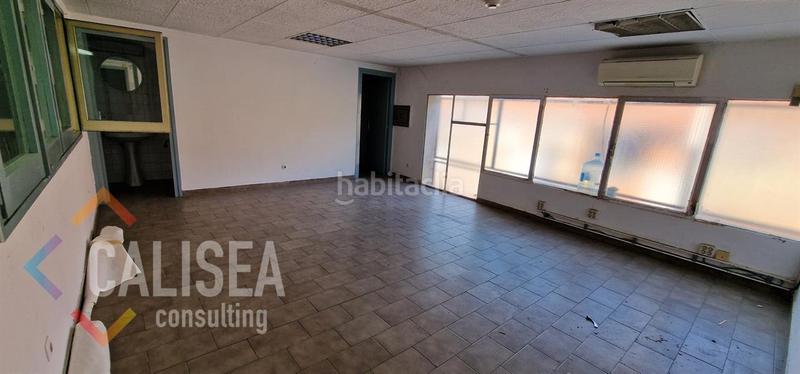 Foto 4d5f22b6-efe8-4084-b7af-966ff2648622. Rent industrial building in Gràcia Sabadell