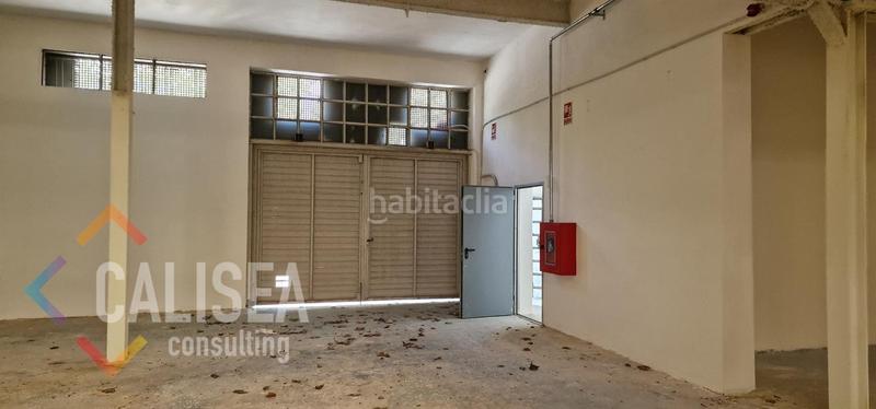 Foto 68ffa9dc-bff3-44bd-aae0-375ca894a1b4. Rent industrial building in Parc Central Barberà del Vallès