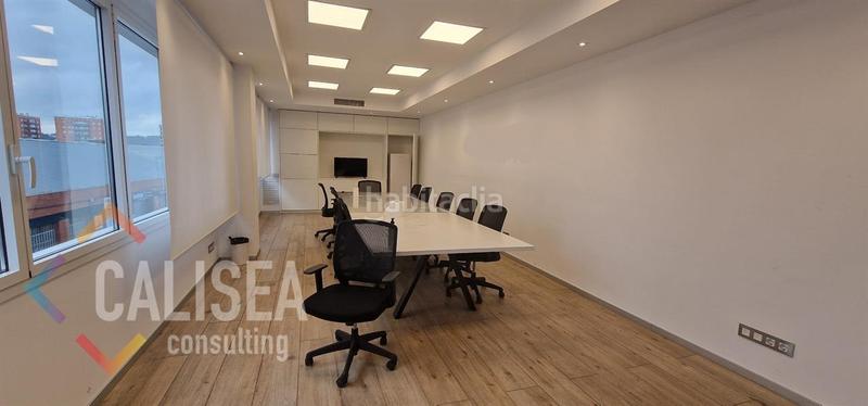 Foto c32a0fb4-9638-4ee5-809e-cfa2476af5f3. Rent industrial building in Gràcia Sabadell