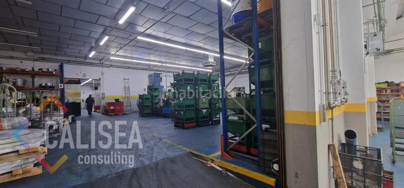 Foto 447fbd9a-b009-47eb-ac4f-99f2ad41c2d7. Alquiler nave industrial en Gràcia Sabadell