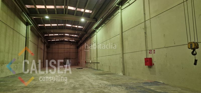 Foto e7cd37be-565e-4ae5-9795-aa49364a44a4. Alquiler nave industrial en Zona Industrial Ripollet