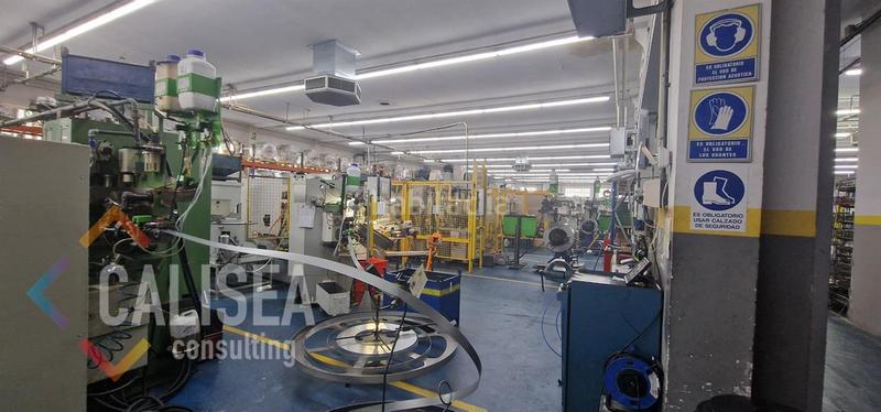 Foto 735d427f-750d-4744-a99e-1a3f2d6c9dae. Alquiler nave industrial en Gràcia Sabadell