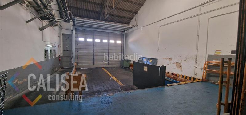 Foto 77bda401-1fa7-4736-a8e3-60b4e11abec1. Alquiler nave industrial en Gràcia Sabadell