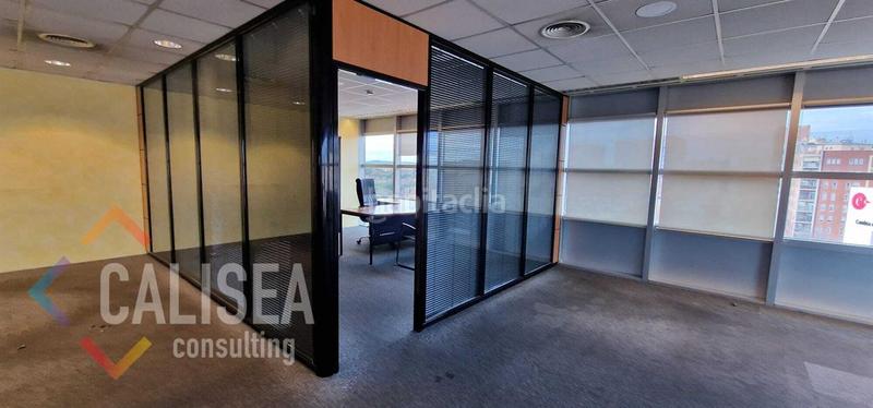 Foto 9efc11d2-51cb-4214-9877-9bc3f013e264. Bureau dans Creu Alta Sabadell