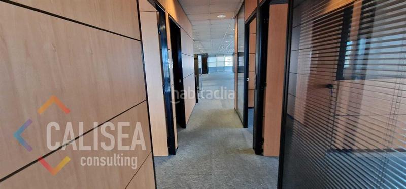Foto adb1a9e7-5f91-48e3-ae62-621b3cdfbdb4. Bureau dans Creu Alta Sabadell