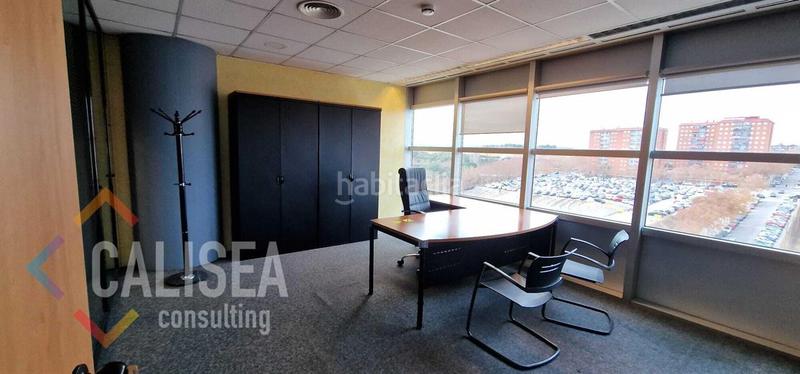 Foto a23dc6a6-1506-4383-9ad4-953a44ed1b2c. Büro in Creu Alta Sabadell