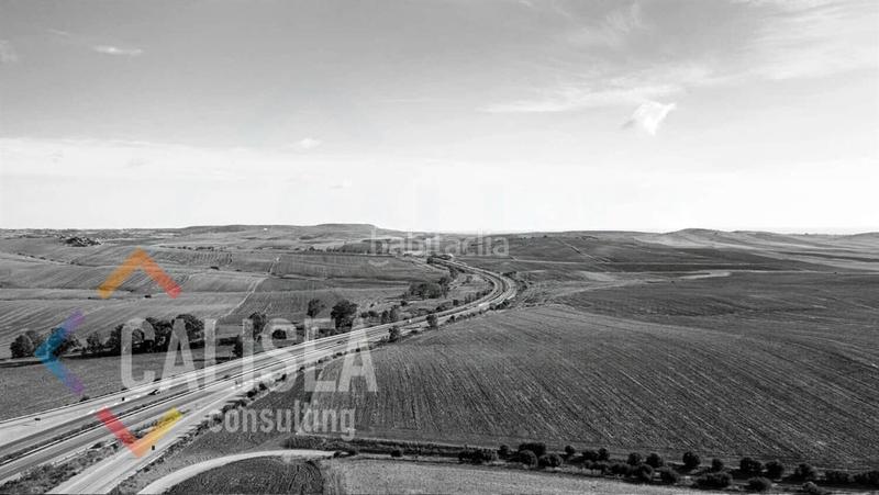 Foto fb714baa-d1aa-4a6b-9afd-f1c5d7b33407. Area edificabile industriale in Montmeló