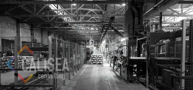 Foto f24844cf-2fd5-45e6-b3af-e0660ca291c4. Capannone industriale in Bon Pastor Barcelona