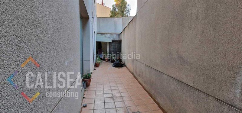 Foto 4e2f112d-f1d7-4aed-9d6a-fb76e00cfc0f. Local comercial a Centre Sabadell